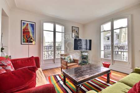 Wohnzimmer Möblierte wohnung - 90m²  - 2 Zimmer - Montorgueil - Paris