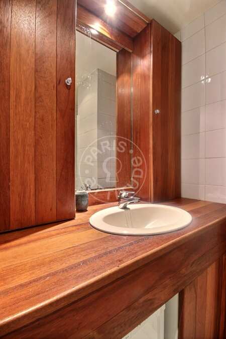 Bathroom Furnished apartment - 50m²  - 1 bedroom - Arc de Triomphe - Paris