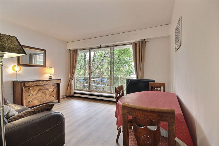 Living room - Furnished 1 bedroom - Neuilly-sur-Seine 92200 - 12488