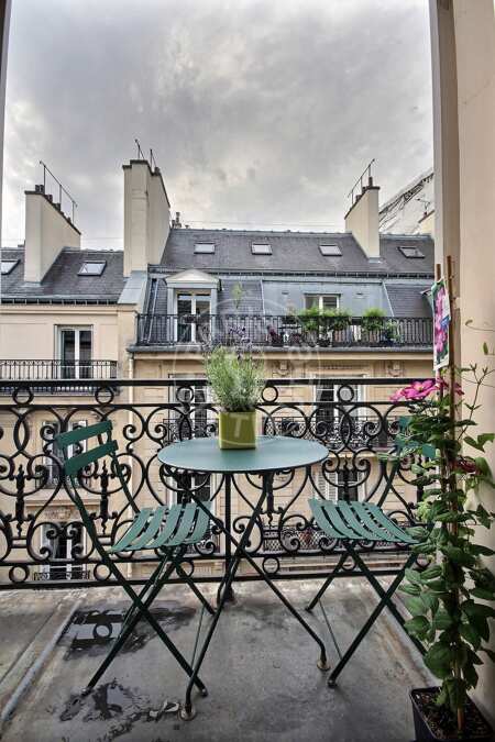 Balcone Monolocale arredato - 30m²  - Champs-Elysées - Parigi
