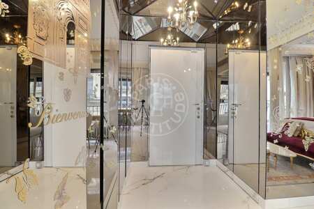 Entrada Quitinete mobilado - 33m²  - Champs-Elysées - Paris