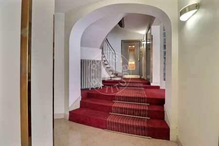 Outro / Outra Quitinete mobilado - 33m²  - Champs-Elysées - Paris