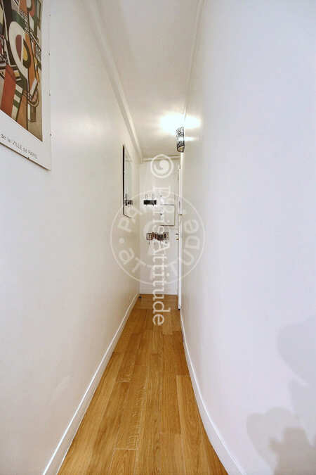 Entrée Studio meublé - 21m² - Musée Picasso - Paris