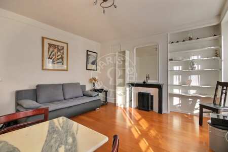 Salon Appartement meublé - 40m²  - 1 chambre - Gare de l'Est / Gare du Nord - Paris
