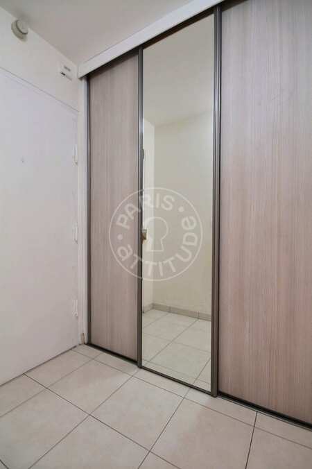 Ingresso Monolocale arredato - 30m²  - Porte/Quai d'Ivry - Parigi