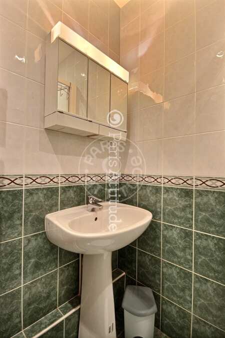 Bathroom Furnished apartment - 155m²  - 3 bedrooms - Grands Boulevards / Bonne Nouvelle - Paris