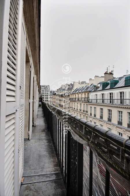 Balcony Furnished apartment - 155m²  - 3 bedrooms - Grands Boulevards / Bonne Nouvelle - Paris