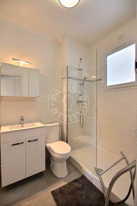 Baño Estudio amueblado - 32m²  - Convention - París