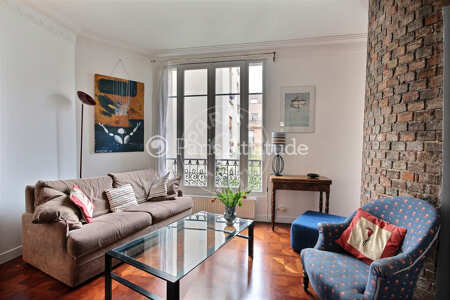 Salon Appartement meublé - 63m² - 2 chambres - Place des Fêtes - Paris