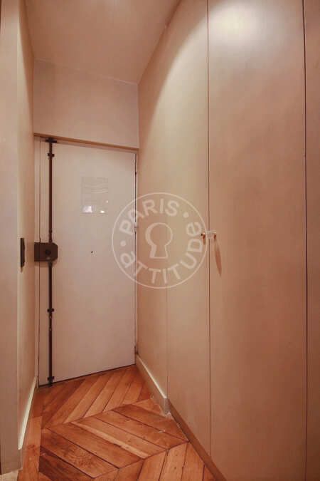 Eingangsbereich Möblierte wohnung - 28m²  - 1 Zimmer - Saint-Germain - Paris