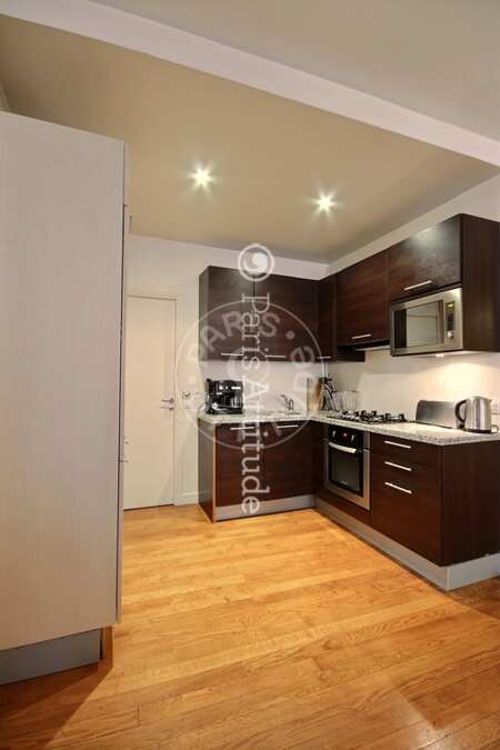 Kitchen Furnished apartment - 70m² - 2 bedrooms - Bourse - Paris
