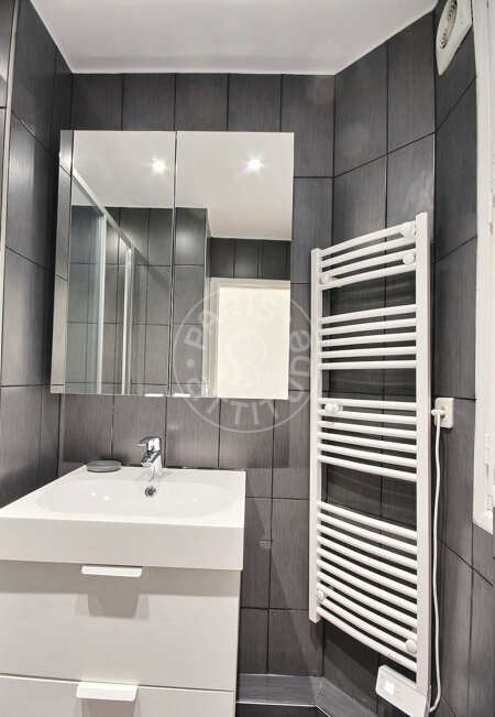 Baño Piso amueblado - 45m²  - 1 dormitorio - Poissonnière - París