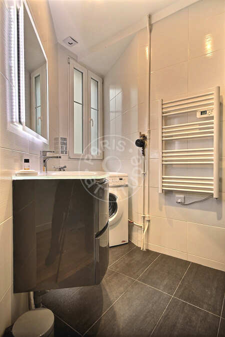 Casa de banho Apartamento mobilado - 37m²  - 1 quarto - Convention - Paris