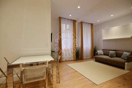 Salon Studio meublé - 42m²  - Arc de Triomphe - Paris