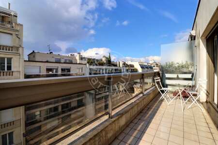 Balcony Furnished apartment - 47m²  - 1 bedroom - Porte Dauphine - Paris