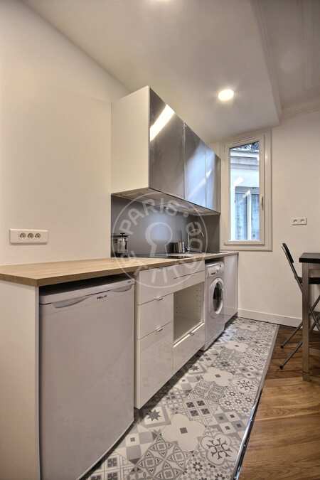 Cuisine Appartement meublé - 34m²  - 1 chambre - Gare de l'Est / Gare du Nord - Paris