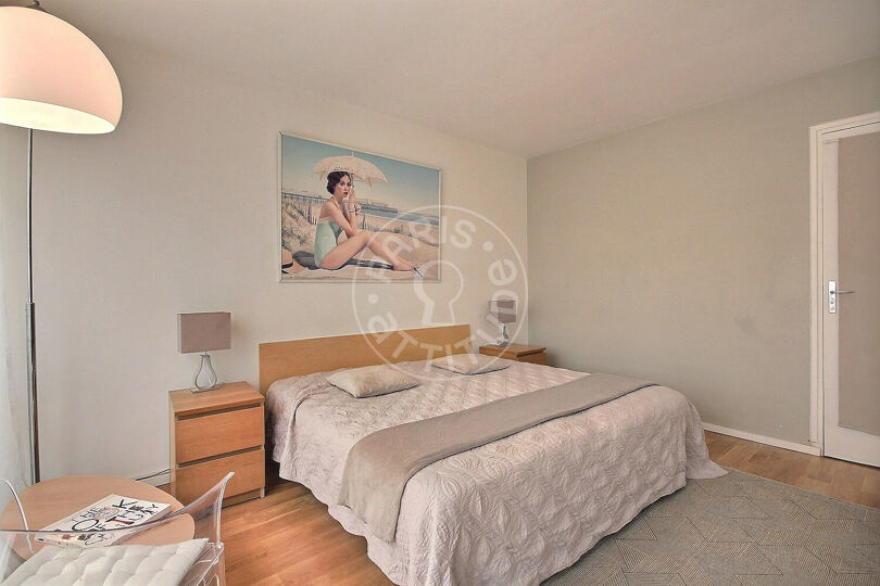 Quitinete mobiliado - Paris 75015 - 12862