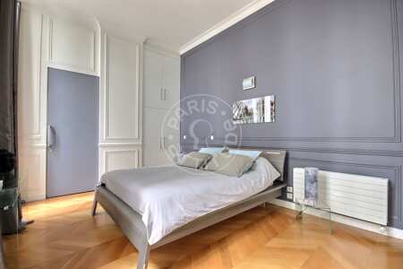 Chambre Appartement meublé - 101m²  - 2 chambres - Saint-Lazare - Paris