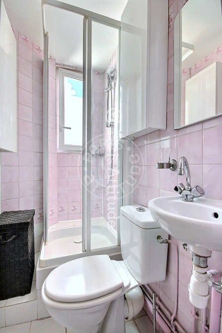 Bathroom Furnished studio alcove - 25m²  - Bastille - Paris