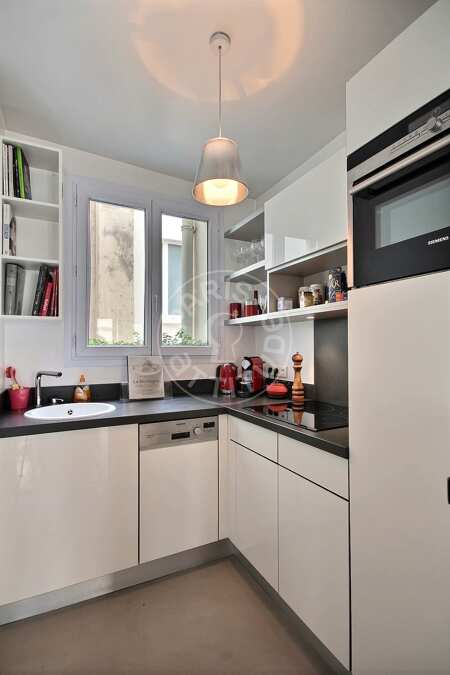 Kitchen Furnished apartment - 50m²  - 1 bedroom - Latin / Saint-Michel - Paris