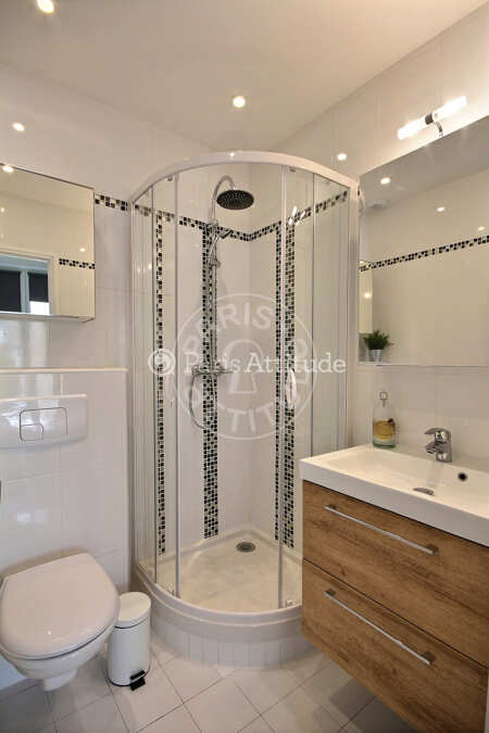 Bathroom Furnished studio - 17m²  - Arts et Métiers - Paris