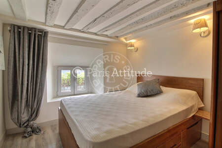 Bedroom Furnished apartment - 28m²  - 1 bedroom - Bourse - Paris