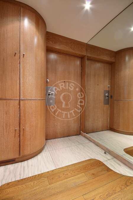 Entrée Appartement meublé - 53m²  - 1 chambre - Triangle d'Or - Paris