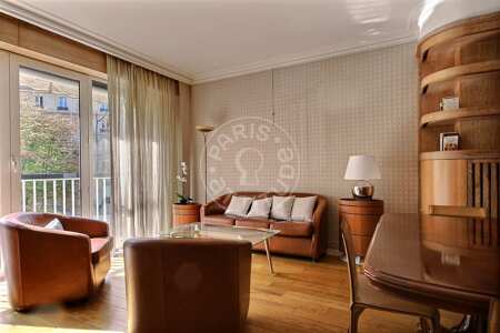 Salon Appartement meublé - 53m²  - 1 chambre - Triangle d'Or - Paris
