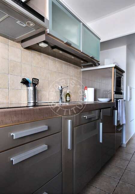 Kitchen Furnished apartment - 149m²  - 3 bedrooms - Bir-Hakeim - Paris