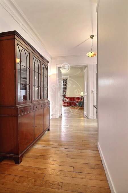 Entrance Furnished apartment - 85m²  - 2 bedrooms - Bastille - Paris