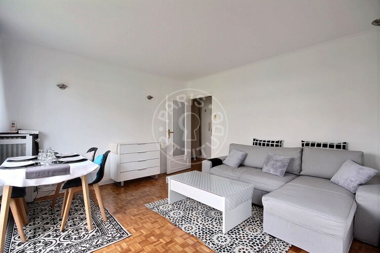 Salotto - 3 locali arredato - Parigi 75019 - 12998