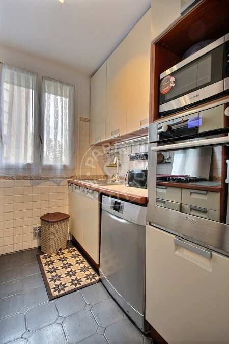 Cuisine Appartement meublé - 64m²  - 3 chambres - Buttes-Chaumont - Paris