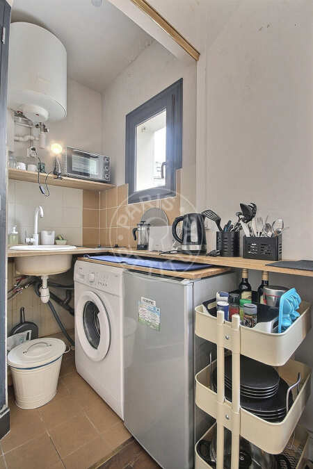 Cuisine Studio meublé - 17m²  - Moulin Rouge / Pigalle - Paris