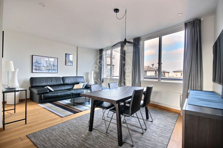 Living room - Furnished 2 bedrooms - Paris 75016 - 13013