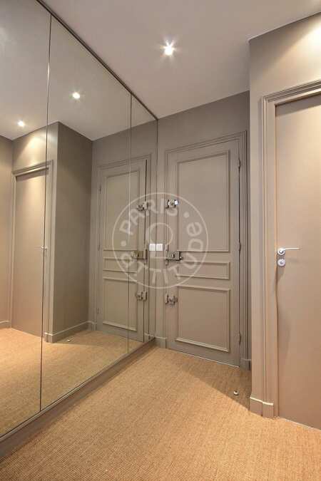 Eingangsbereich Möblierte studio - 35m²  - Alma-Marceau - Paris