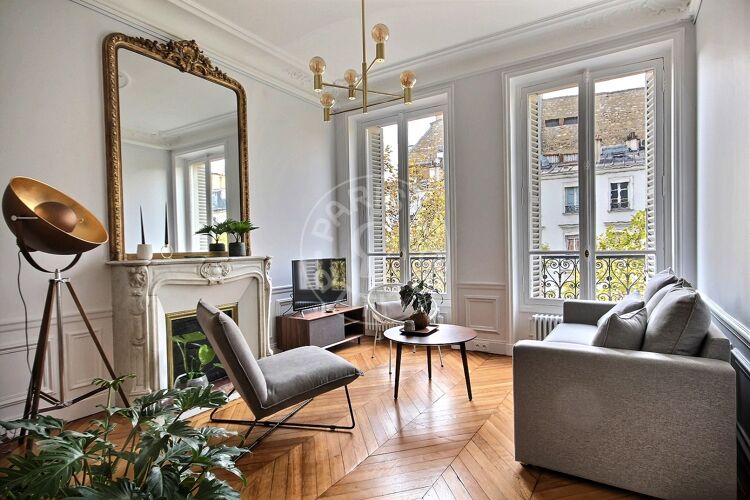 Living room - Furnished 2 bedrooms - Paris 75007 - 13035