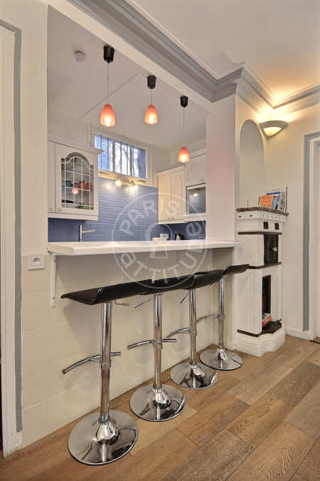 Cuisine Appartement meublé - 28m²  - 1 chambre - Montmartre / Place des Abbesses - Paris