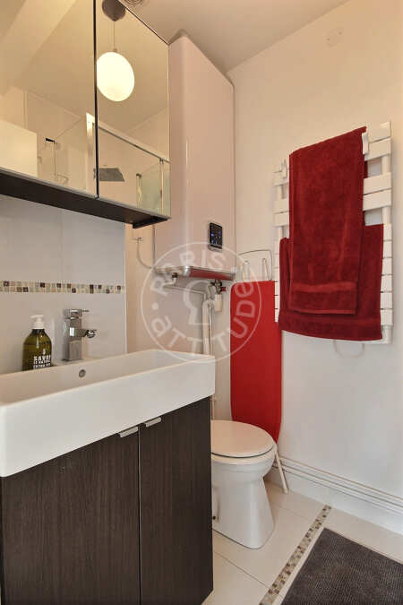 Bathroom Furnished apartment - 44m²  - 1 bedroom - Bastille - Paris