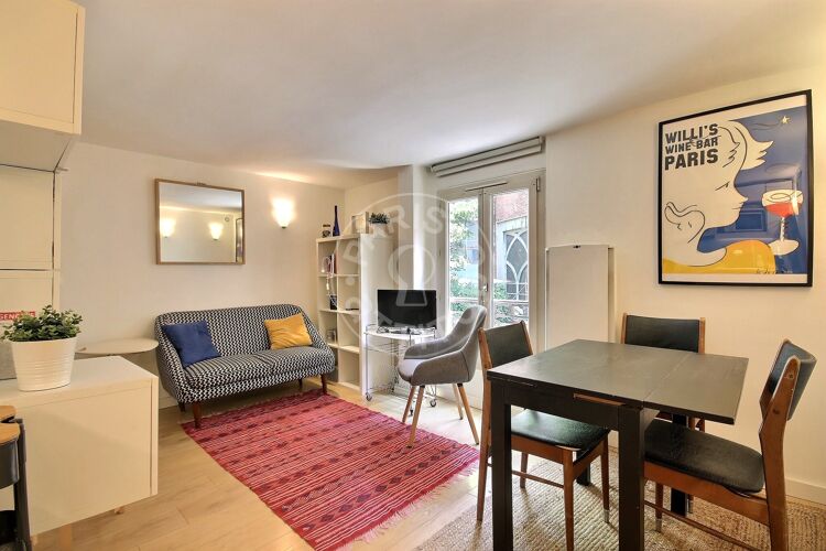 Salotto - 1 locale arredato - Parigi 75018 - 13058