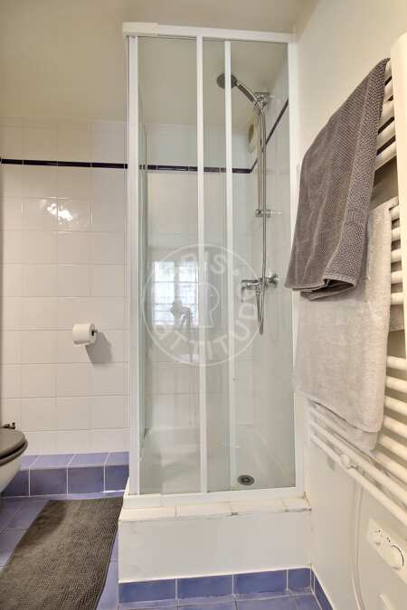 Baño Estudio amueblado - 18m²  - Montorgueil - París