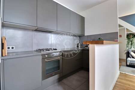 Kitchen Furnished duplex - 49m²  - 1 bedroom - Oberkampf - Paris