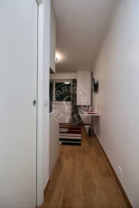 Entrée Studio meublé - 15m²  - Les Gobelins - Paris