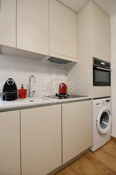 Cuisine Studio meublé - 15m²  - Les Gobelins - Paris