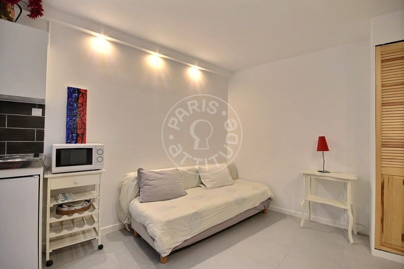 Estudio amueblado - París 75009 - 13095