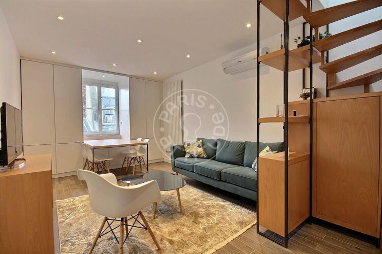 Living room - Furnished 2 bedrooms - Paris 75002 - 13097