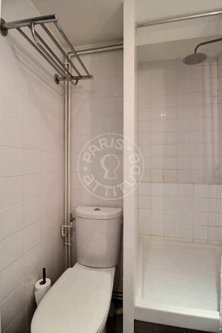 Baño Estudio amueblado - 17m²  - Poissonnière - París