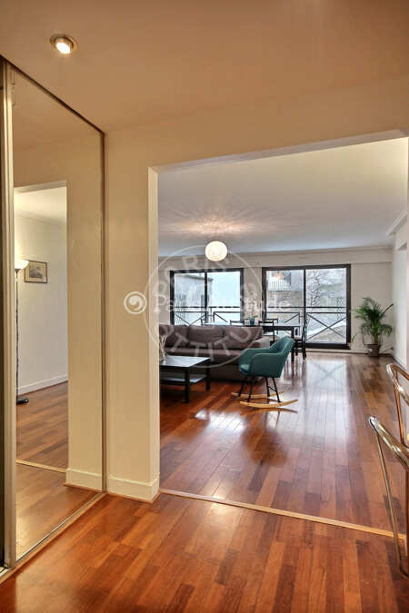Entrée Appartement meublé - 106m²  - 2 chambres - Porte de Saint-Cloud - Paris