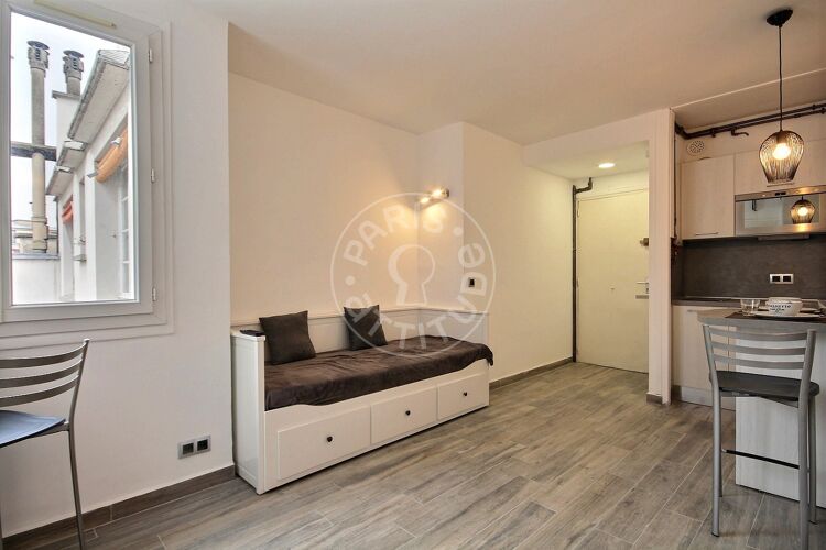 Salon - Studio meublé - Paris 75001 - 13117
