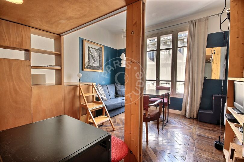 Estudio amueblado - París 75011 - 13120