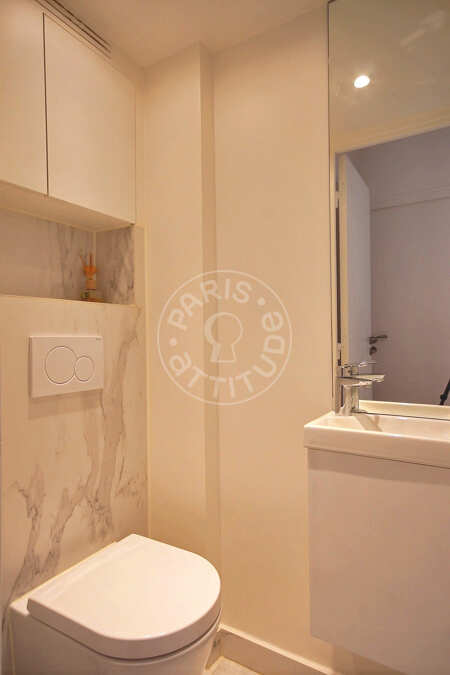 WC Möblierte wohnung - 74m²  - 3 Zimmer - Pereire - Paris